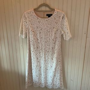 White 3/4 sleeve lace dress